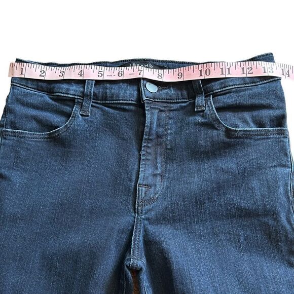 J. Brand | Mid Rise Crop Skinny, Size 27 - Picture 8 of 9